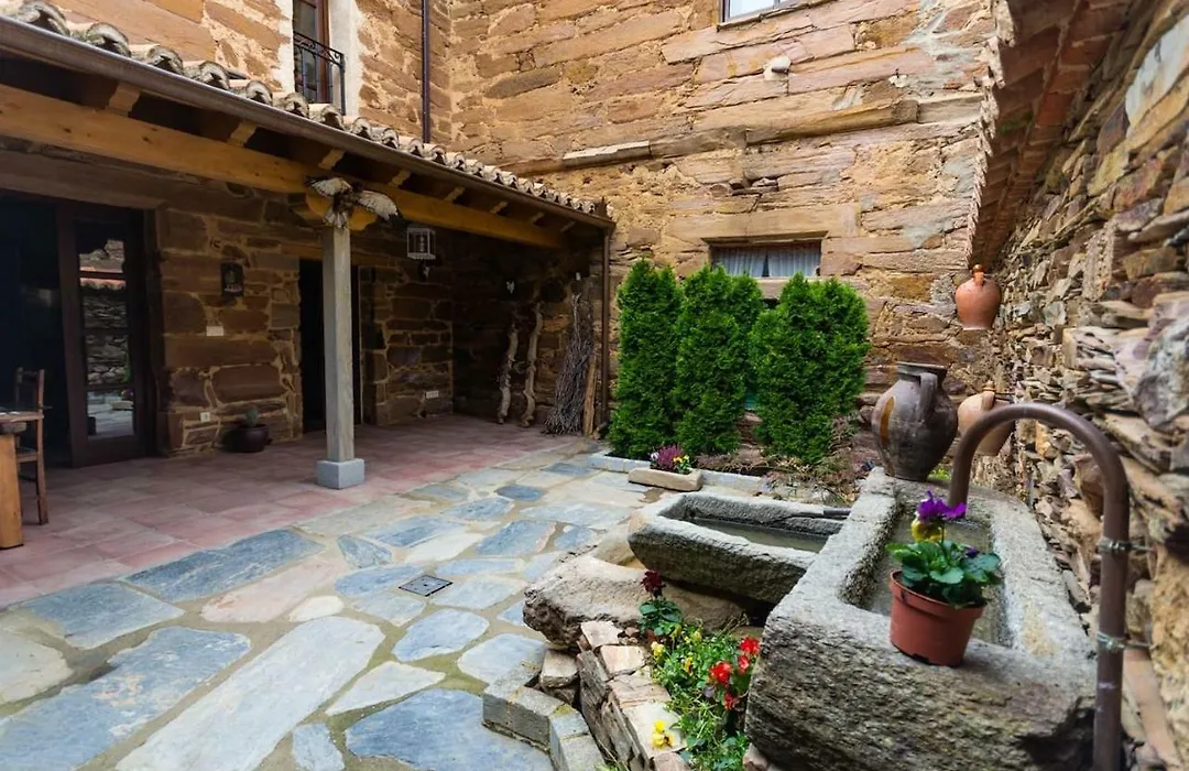 Casa Rural La Villa de Tábara-1